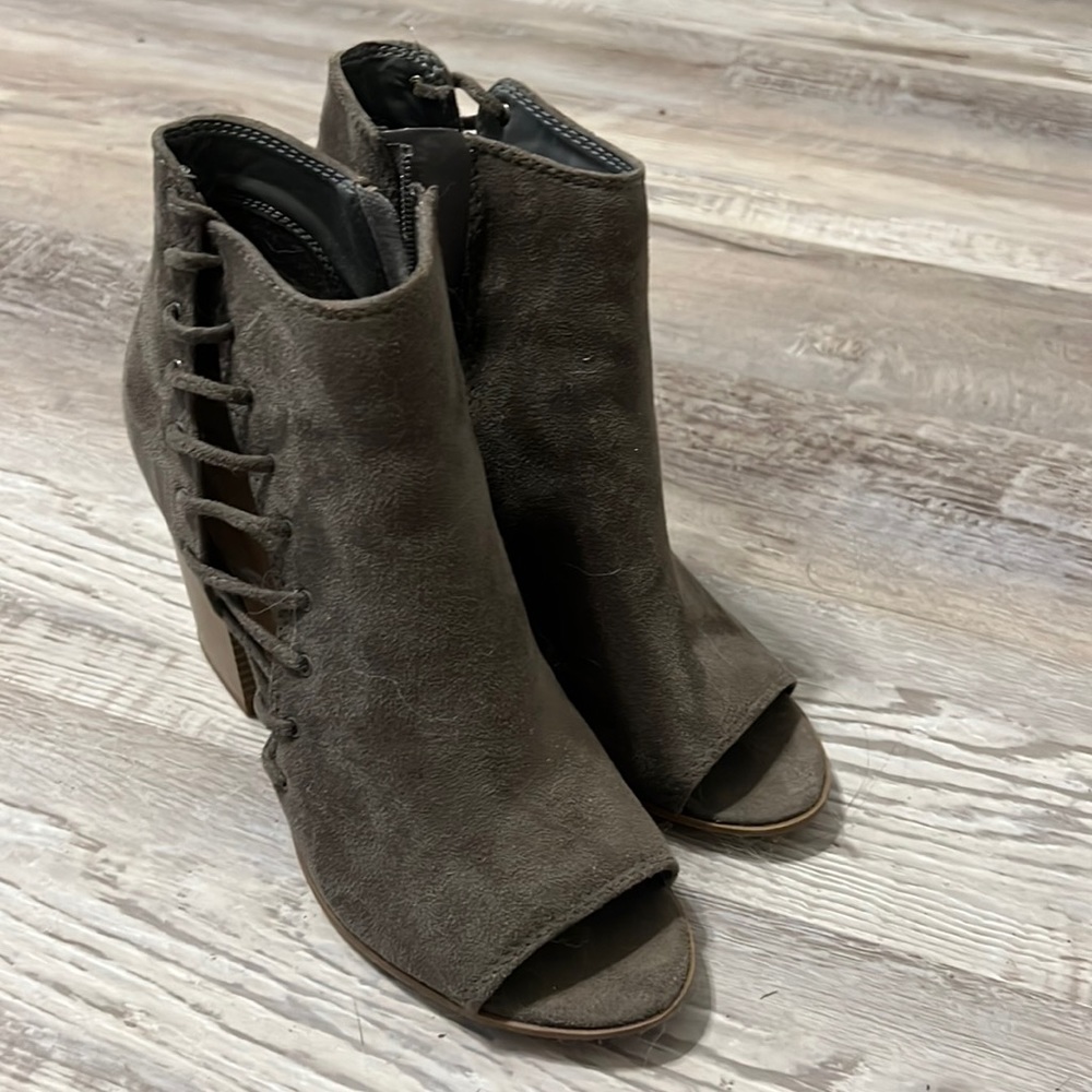 Side lace booties! Size 10.